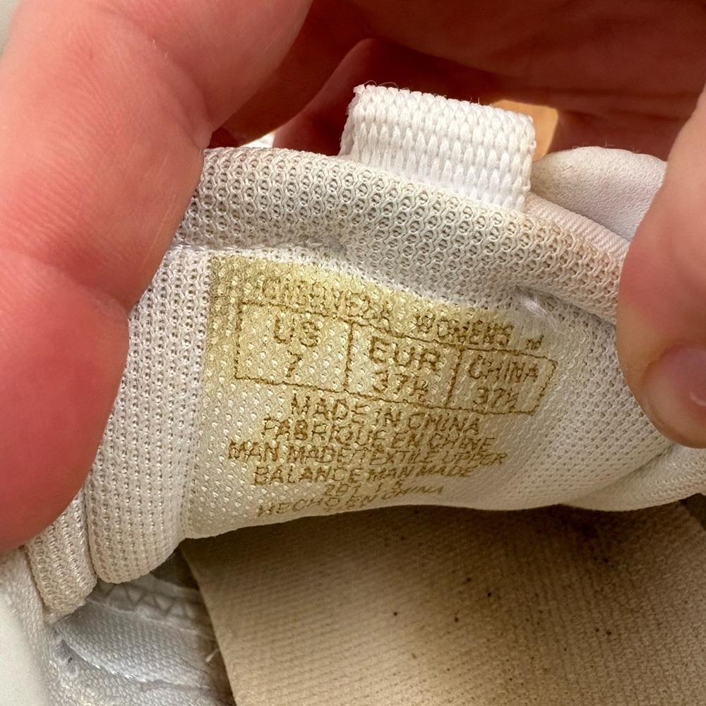 Woman’s GUESS Sneakers - Picture 6 of 6